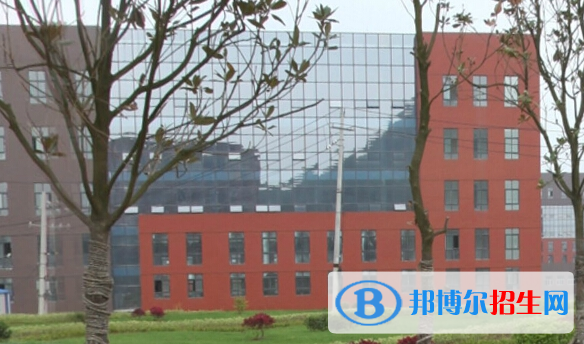贵阳有汽修学校的大专大学