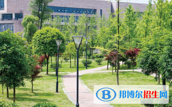 贵阳2021年可以读汽修学校的大专学校
