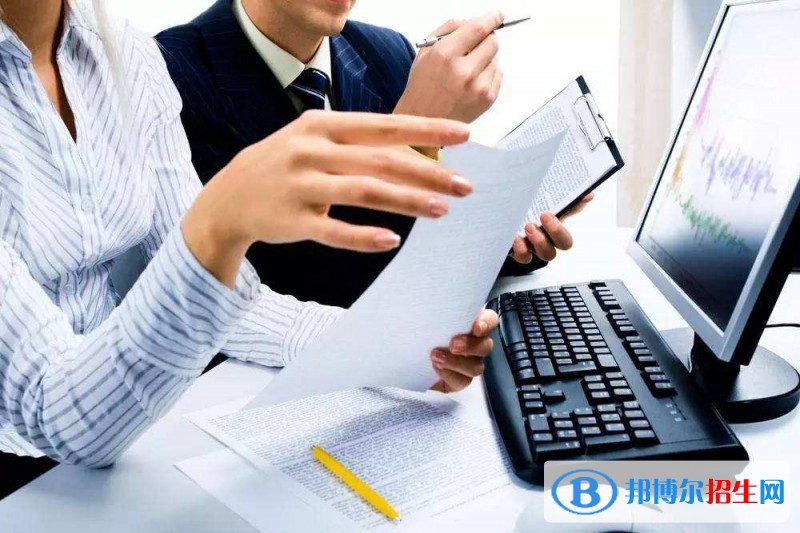 贵州2021年男生读计算机学校好不好