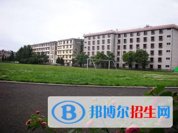 云南2021年初中生可以学卫校吗