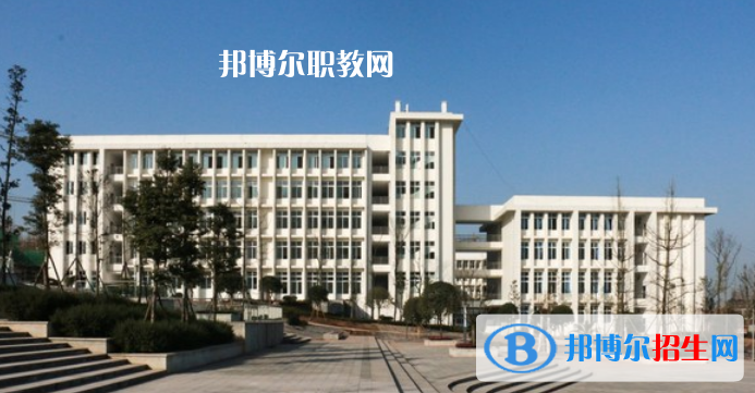 四川2021年高中毕业上什么中专学校好