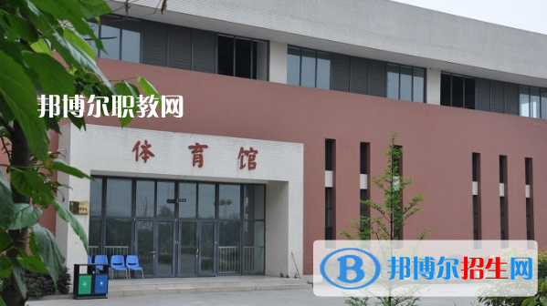 四川2021年高中毕业能上什么中专学校