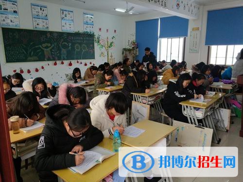 安徽2021年初中毕业女生上什么中专学校好