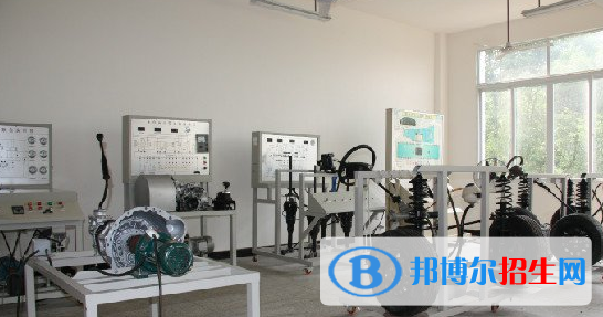 贵阳2021年女生学汽修学校好找工作吗