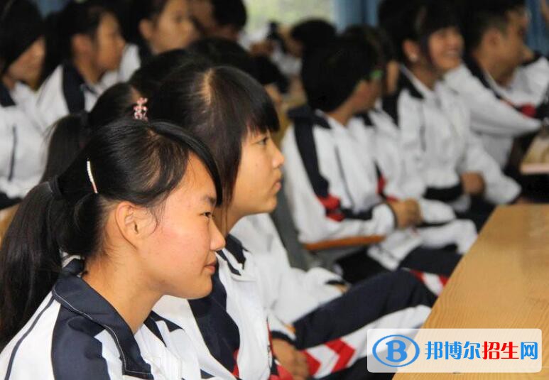 重庆2022年职高好还是铁路学校好