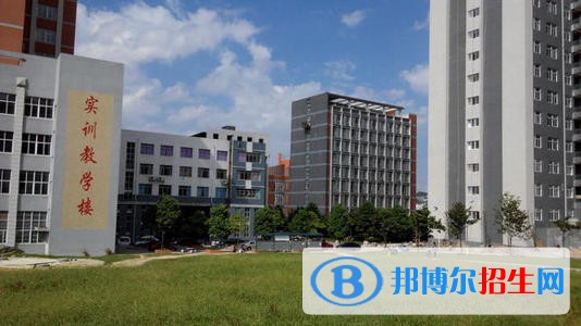 贵阳2021年有哪些收计算机学校的大专