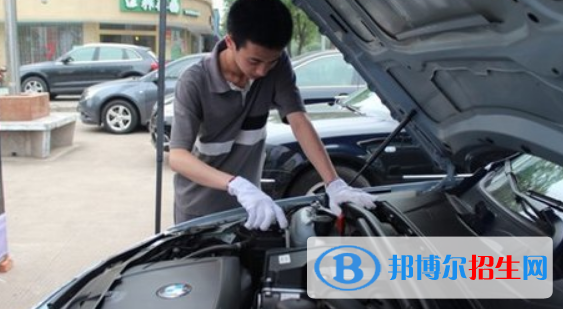 贵阳初中生报什么汽修学校