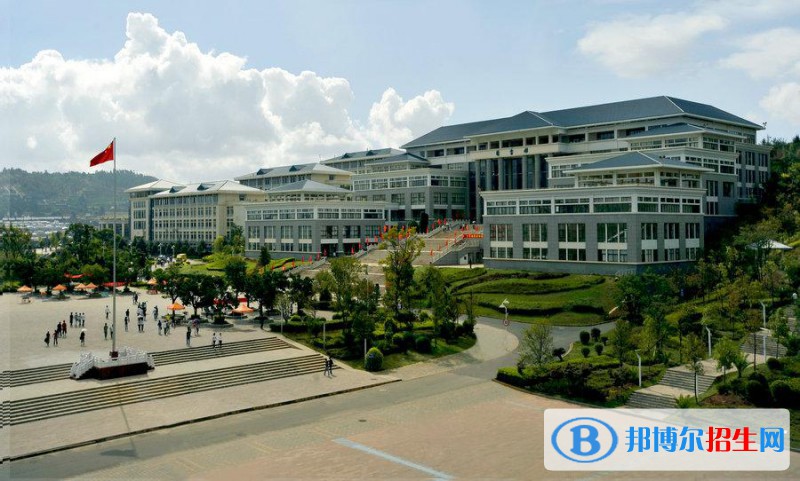 重庆2022年读什么护理学校