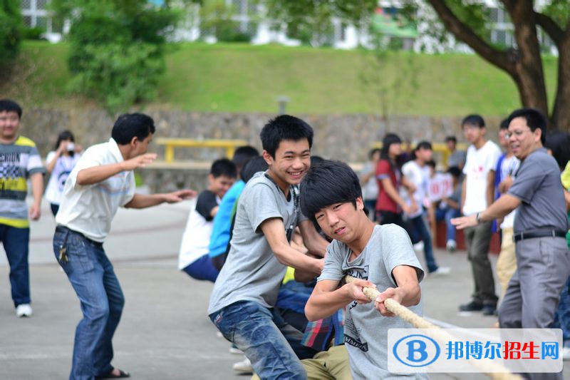 广西2021年适合女生的中专学校