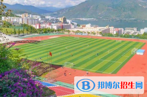成都2021年男生中专读什么专业好