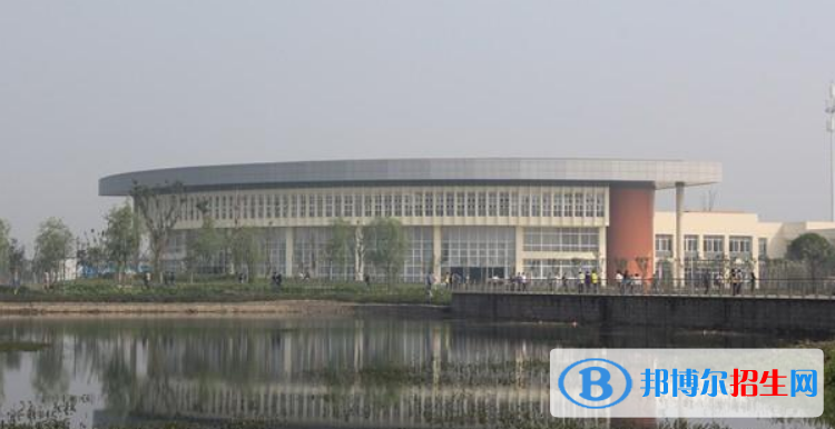 四川2021年女孩子上什么中专好