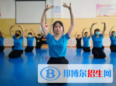 甘肃2021年适合女生的中专学校专业