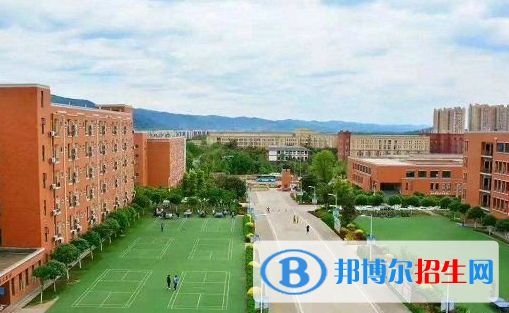 成都2021年女生中专学什么好
