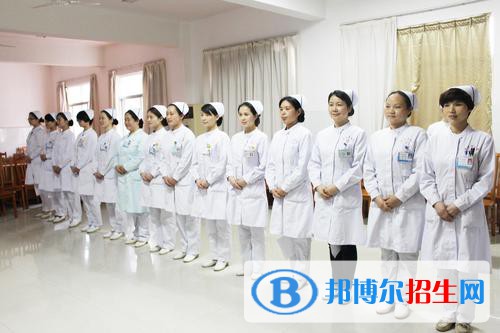 南京2021年没有毕业证可以读卫校吗