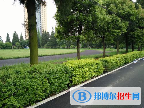 贵阳2021年初中生读计算机学校好吗