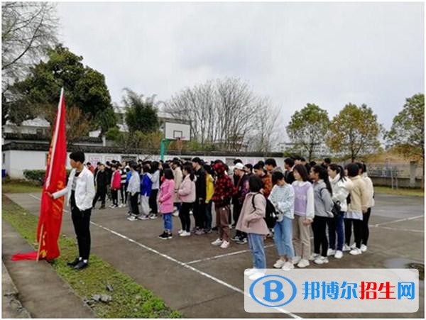 安徽2021年女生学什么中专学校好