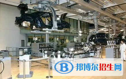 甘肃2021年男孩子读中专读什么好