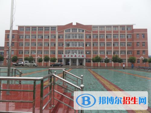 安徽2021年女生中专学什么专业好找工作