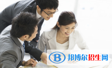 甘肃2021年女孩子中专学什么好