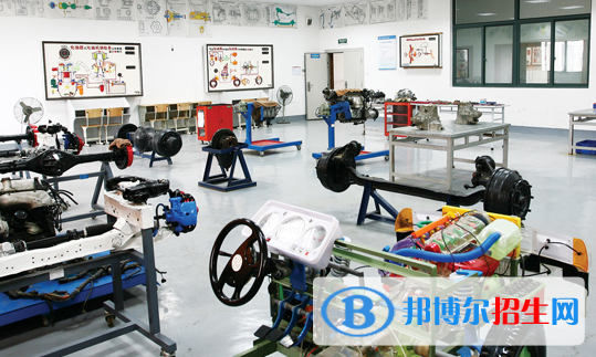 贵阳读什么汽修学校