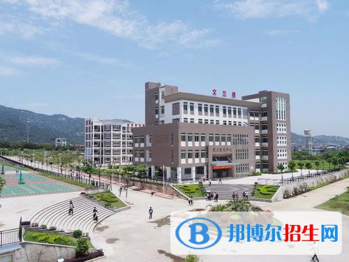 广东2021年中专学校和中专有哪些区别