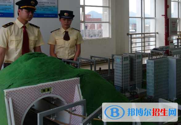 贵州2021年初中生读什么轨道交通学校最好
