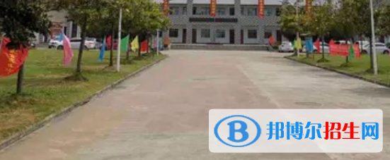 没有初中毕业可以读中专学校吗