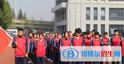 安徽2021年初中毕业上中专学校学什么专业好