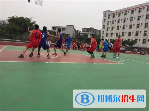 成都2021年中专是全日制吗