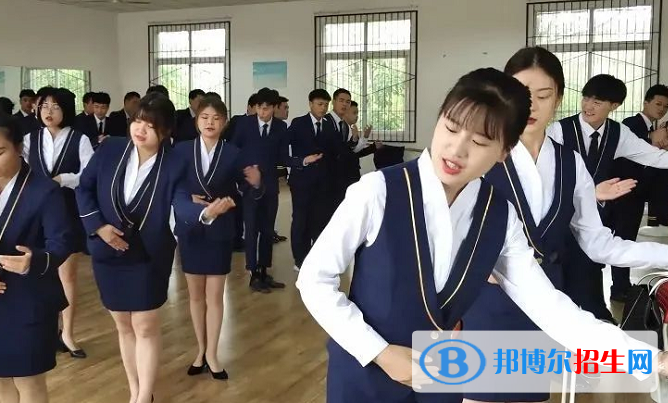 贵州2021年轨道交通学校中专升大专考什么