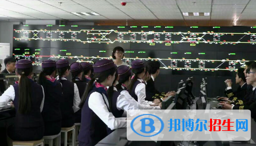 贵阳2021年男生读轨道交通学校学什么好