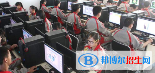甘肃2021年中专女生学什么专业好