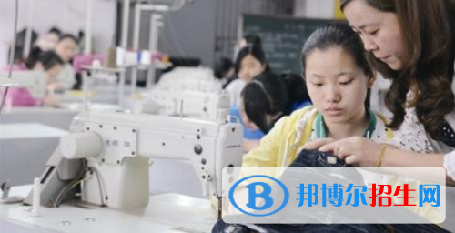 甘肃2021年女孩子适合学的中专专业