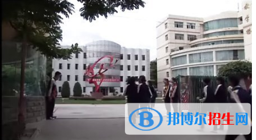 兰州2021年初中生怎样考中专