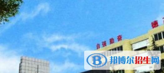四川2021年大专和中专哪个好