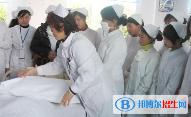 邢台2021年卫校包就业吗