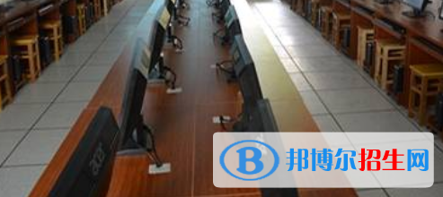 四川2021年电子商务学校好还是职高好