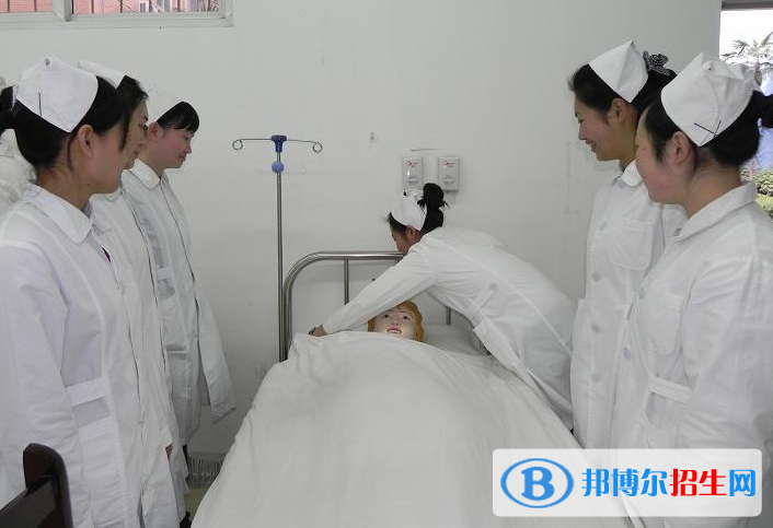 邢台2021年卫校好还是职高好