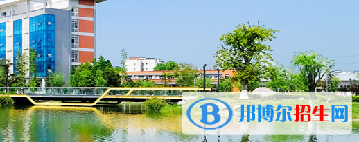成都2021年初中生有哪些护理学校