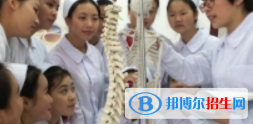 成都2021年中专护理学校专业课程