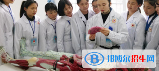 成都2021年初中生可以上护理学校吗