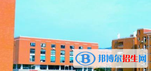 成都2021年初中生可以学护理学校吗