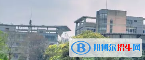 成都2021年初中生读护理学校好吗