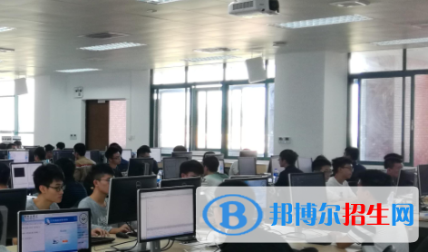 浙江2021年计算机学校都有什么专业适合女生