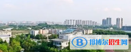 成都2021年初中生报什么护理学校好
