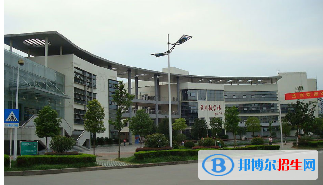 西安2021年卫校都有什么专业适合女生