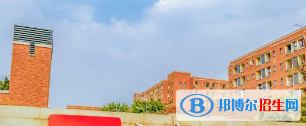 成都2021年读护理学校有什么要求