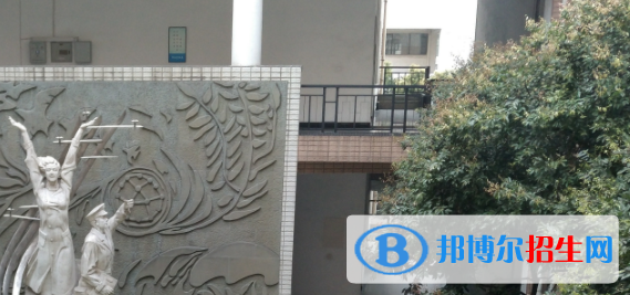 成都2021年男生读什么护理学校好