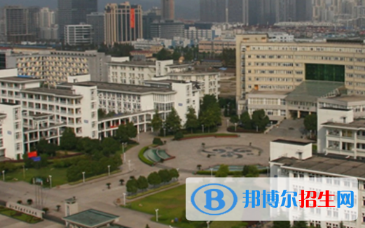 浙江商业职业技术学院