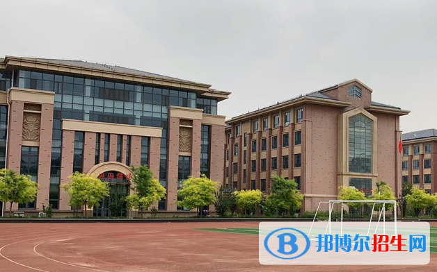 石家庄东华铁路学校高中毕业上什么中专学校好